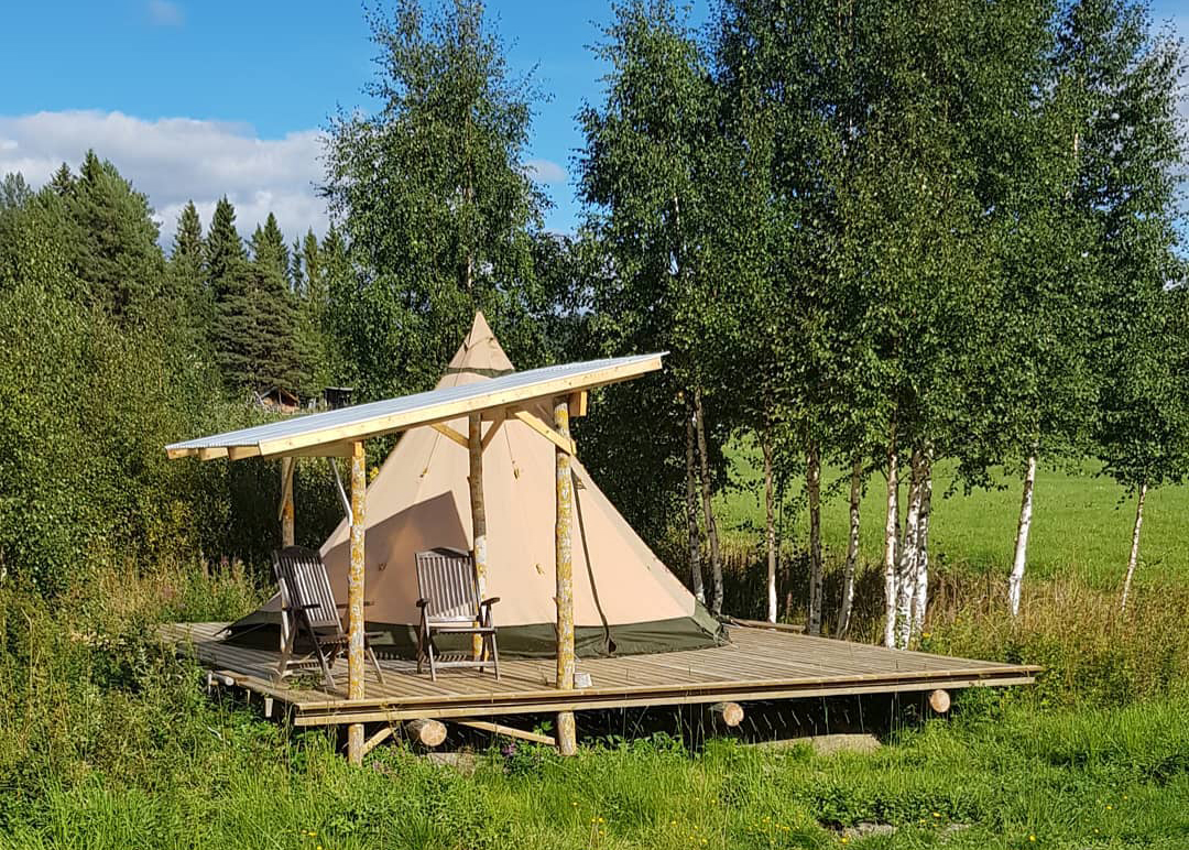 Glampingtält vid Lombäcksstugorna, S:t Olavsleden